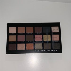 ELF Makeup - elf the new classics eyeshadow palette ELF Makeup - elf the new classics eyeshadow palette